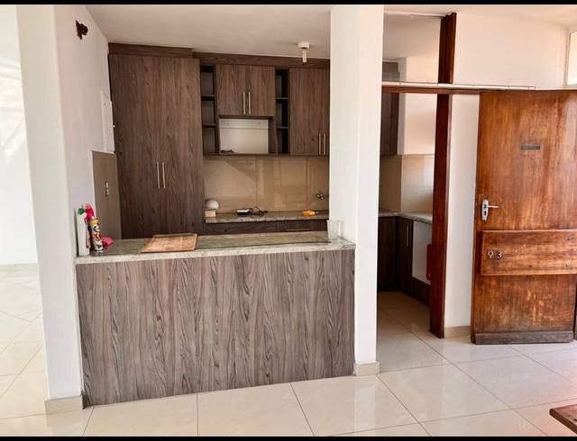 2 BEDROOM APARTMENT FOR SALE IN SUNNYSIDE